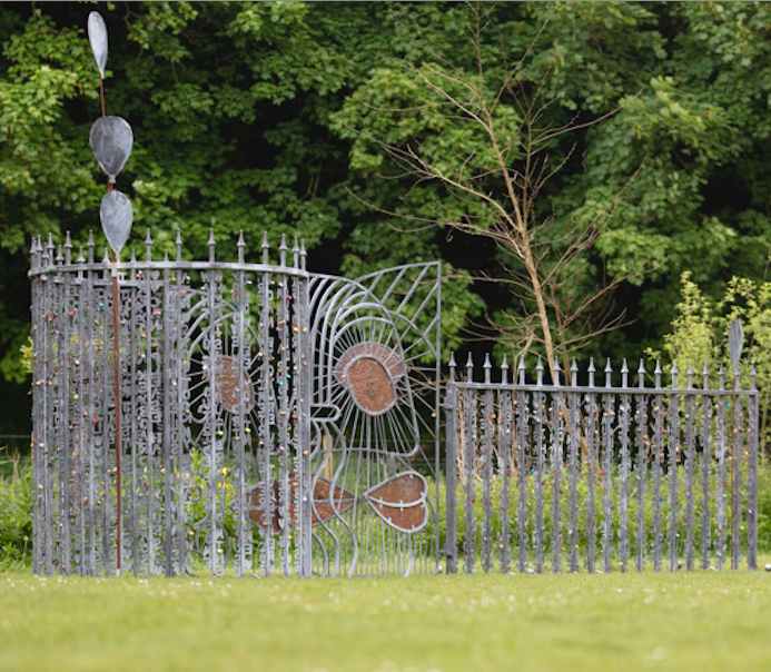 FAS154 Katie Surridge Kissing Gate