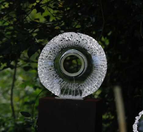 FAS107 Catherine Morgan Thomas Embracing the Void: Looking Within