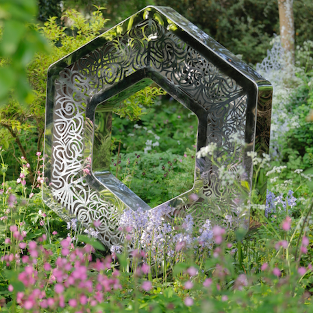 FAS179 Gemma Kate Wood Way of the Bee